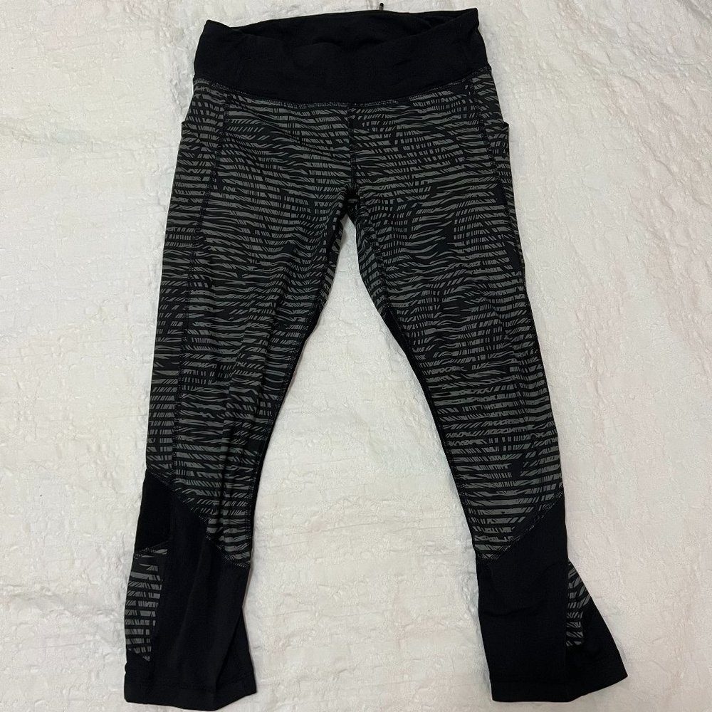 Lululemon - palm cropped running pant - 6
